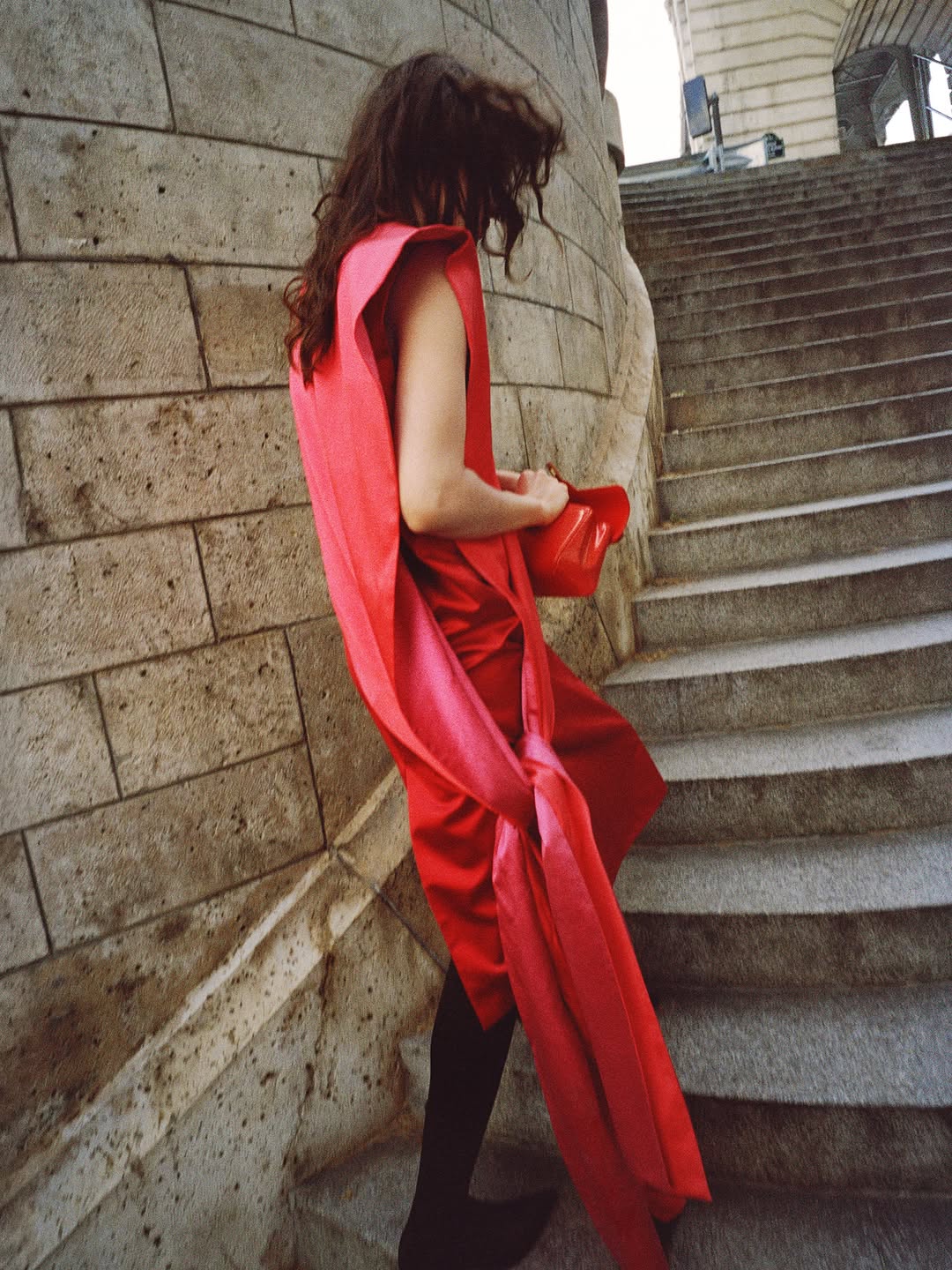 Celine Hiver 2026 by #MichaelRider

Photographer: @zoeghertner
Image & Casting Director: @samuel_ellis
Art Direction: @may_be
@kevintekinel
@charleslevai
Stylist: @brian__molloy
Hair: @hollismithhead
Makeup: @thomasdekluyver
Production: @apstudioinc