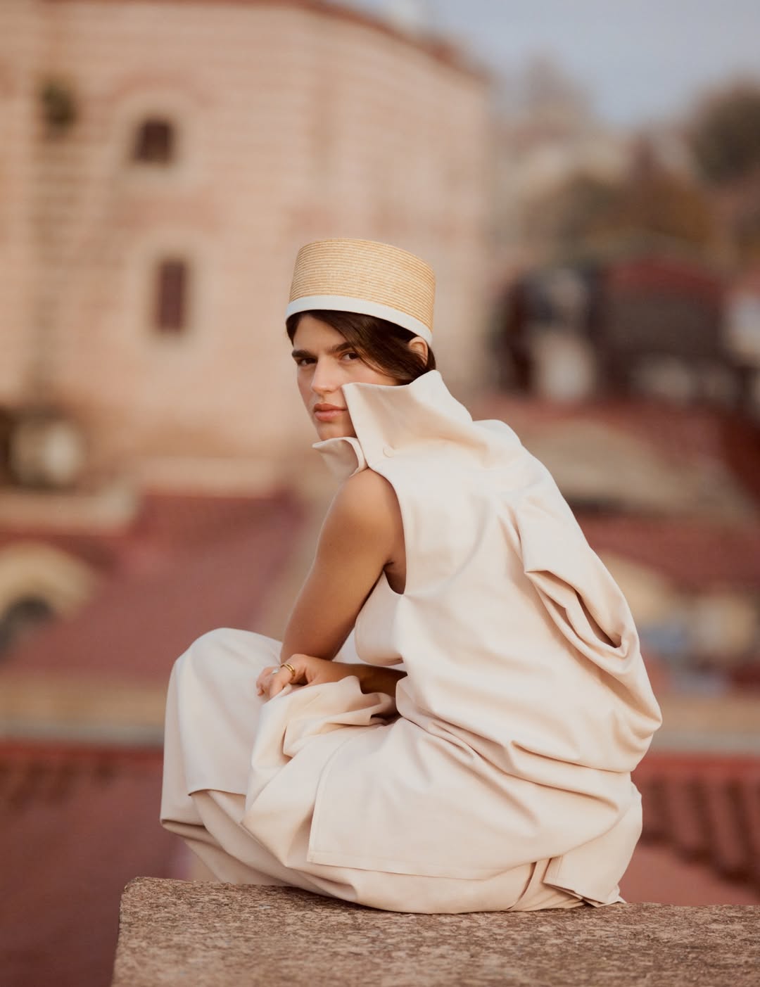 Vogue Polska |  Apr. 26