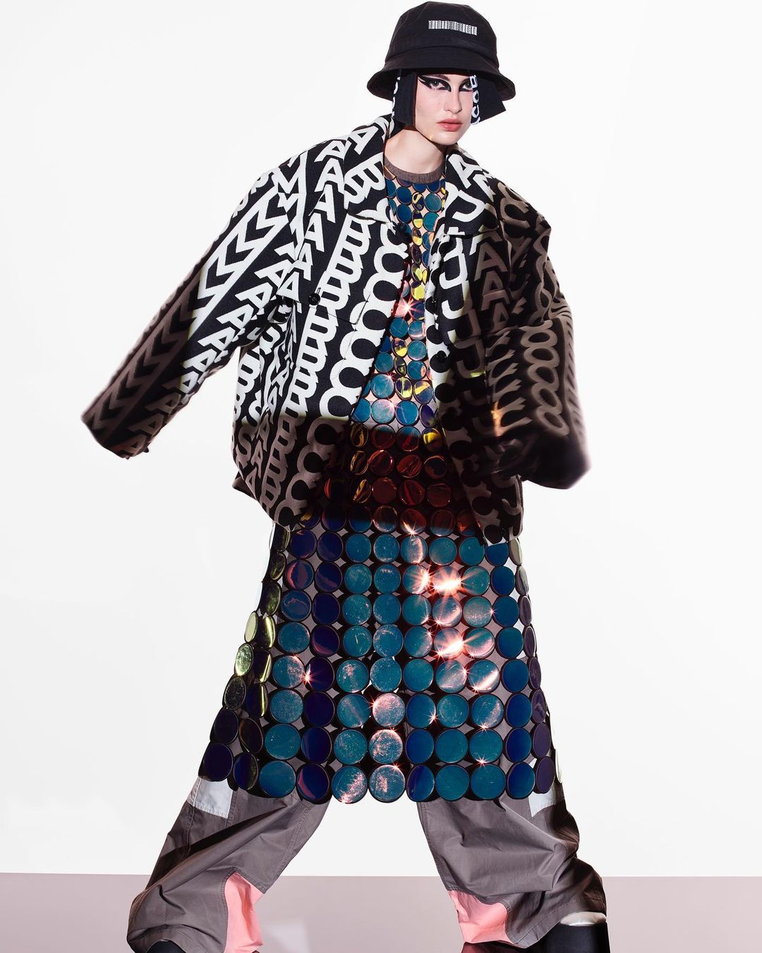 V Magazine |  Nov. 21