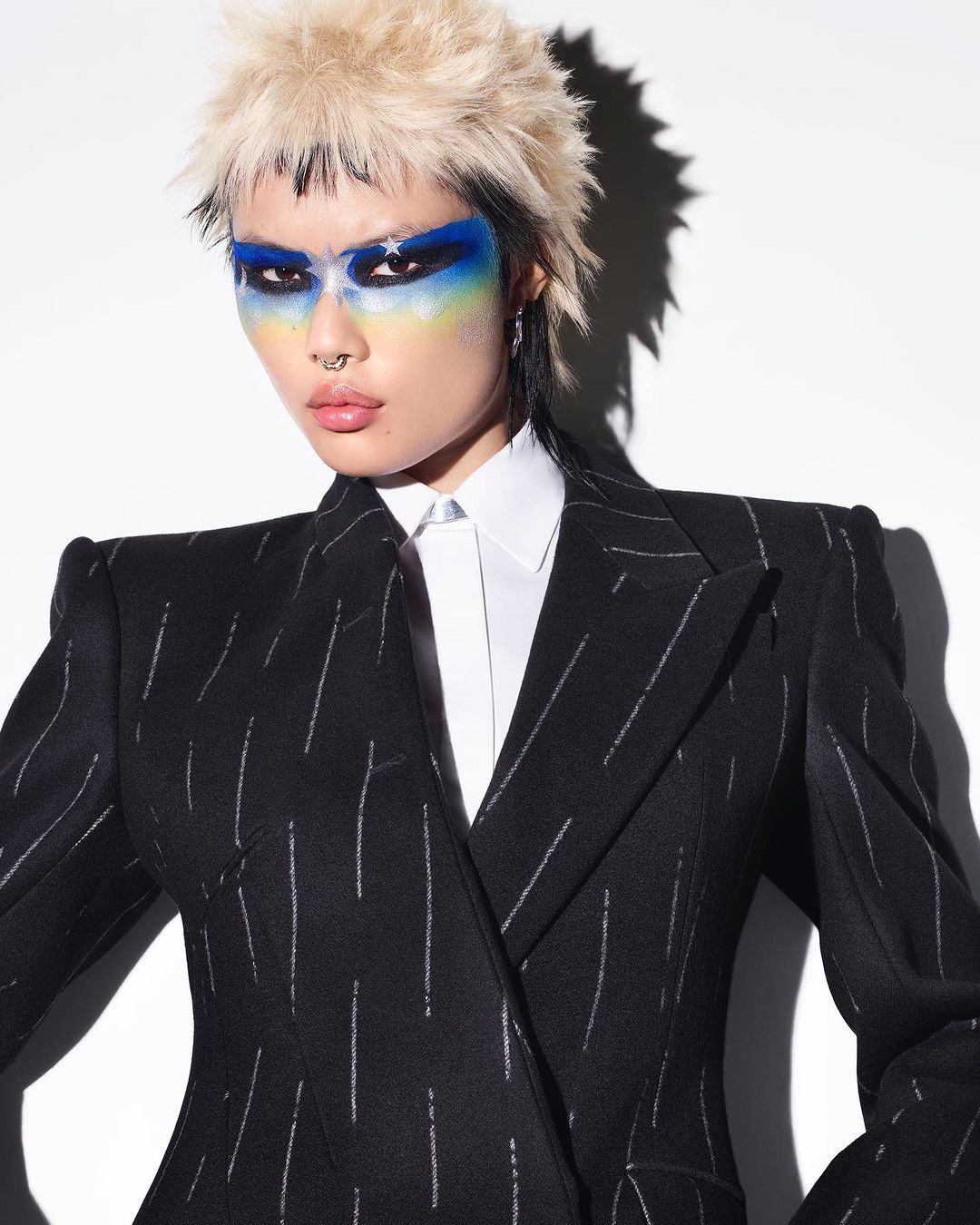 V Magazine |  Jul. 23