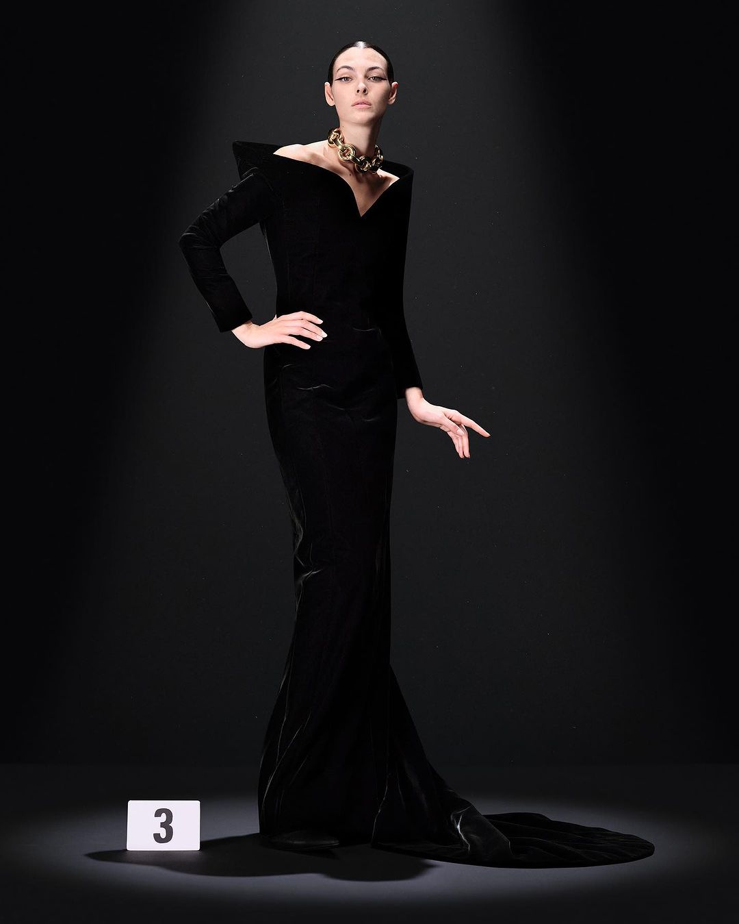 Balenciaga |  Jul. 23