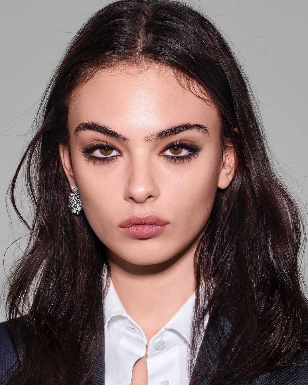 V Magazine |  Dec. 23