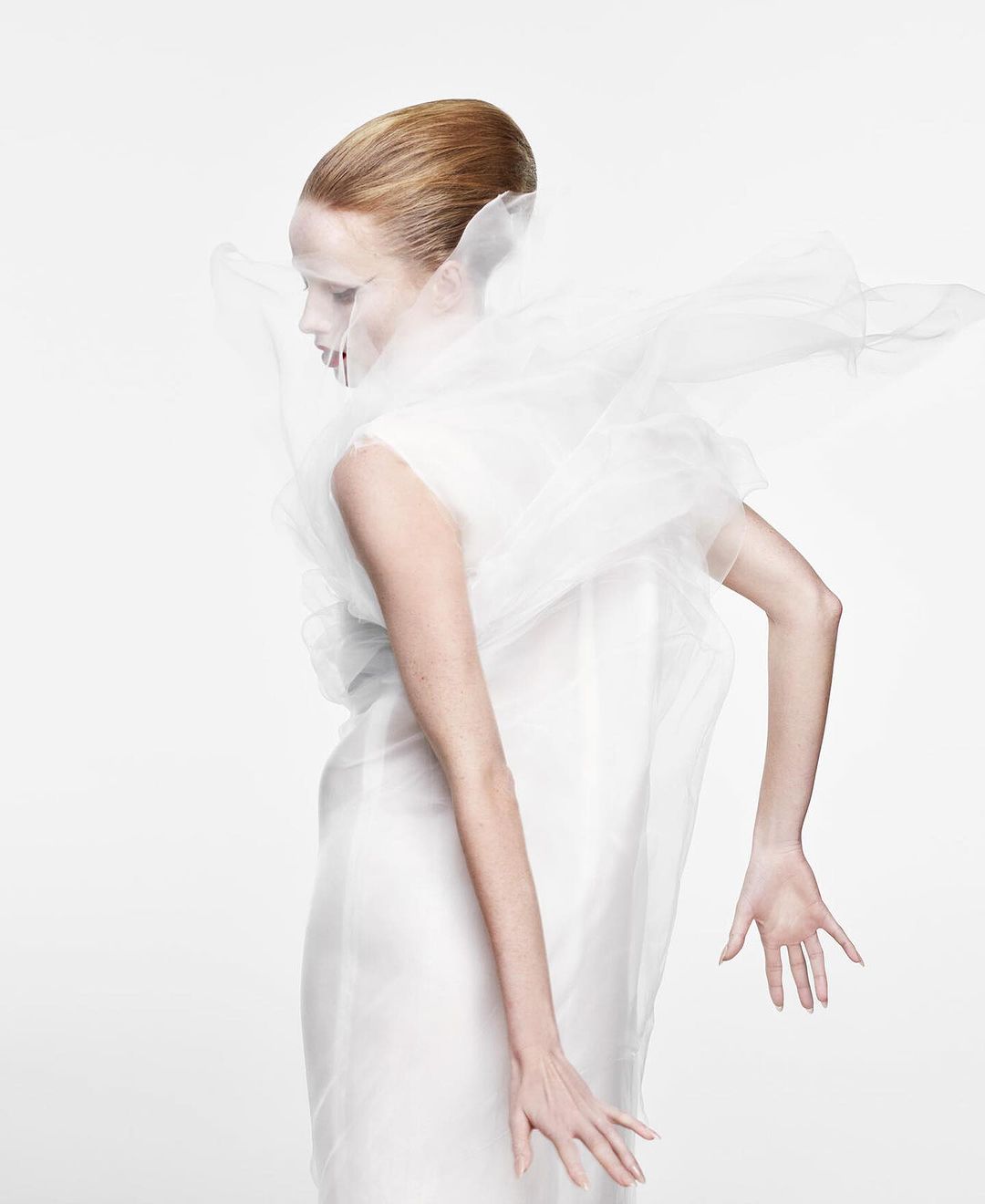 Harper’s Bazaar Italia |  Feb. 24