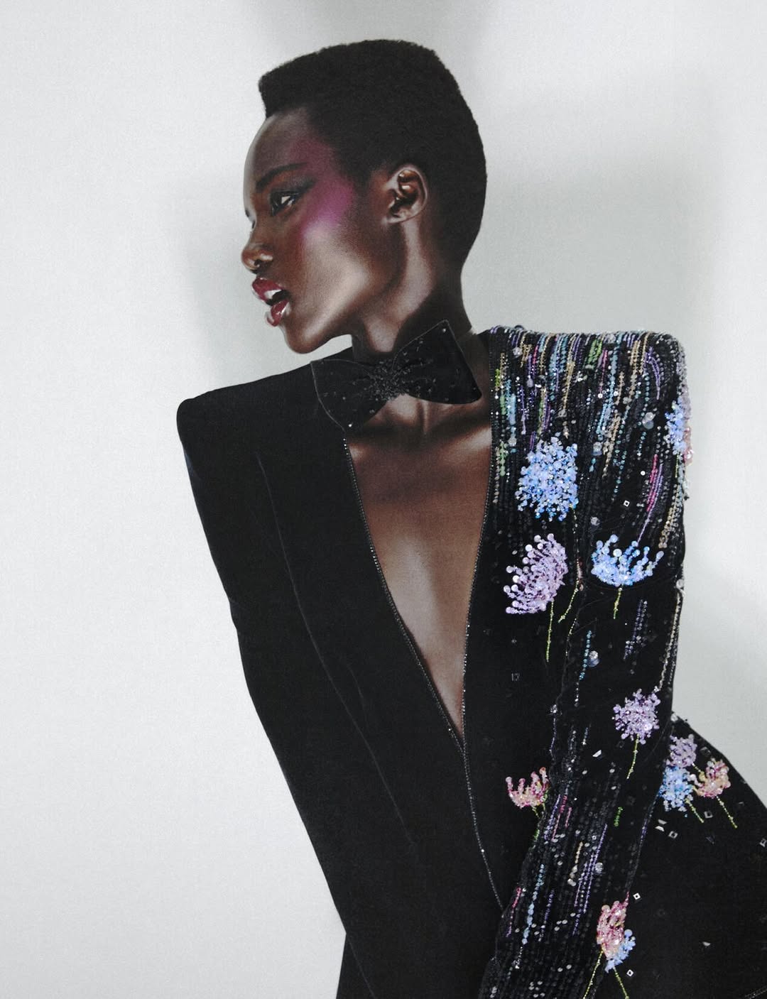 Carlijn Jacobs X Harper’s Bazaar France Nov. 25