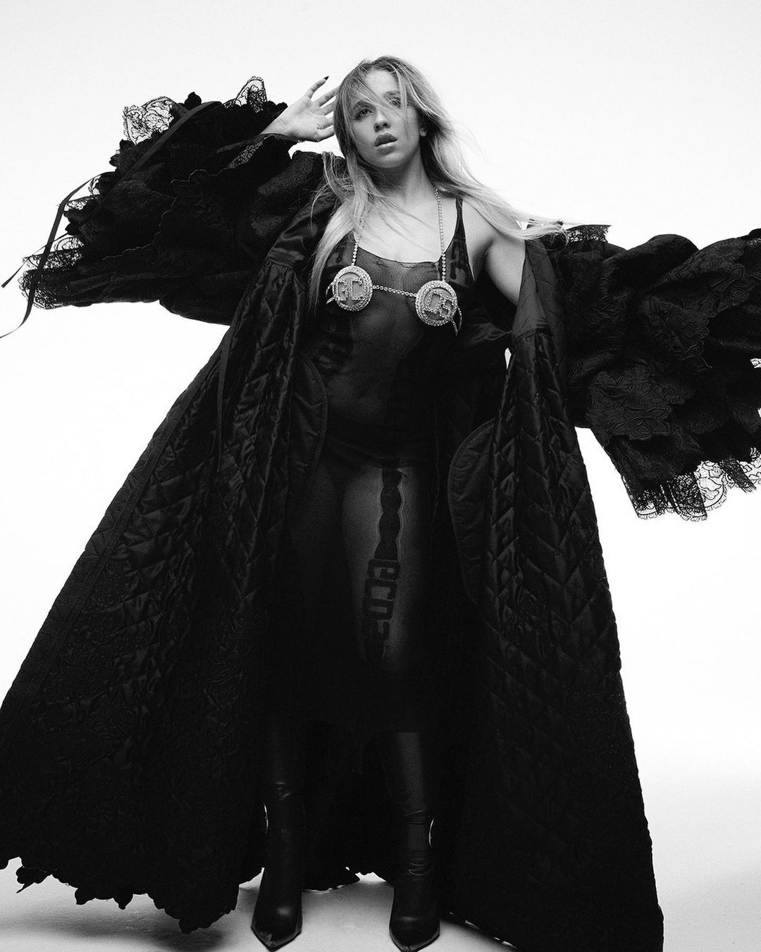 Numéro Netherlands |  Nov. 21