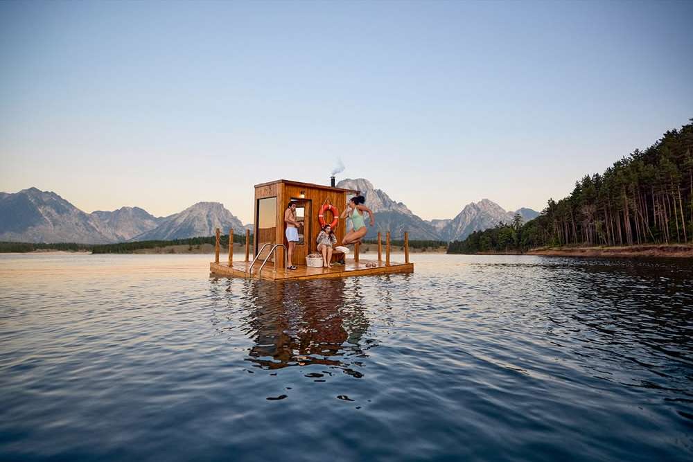 Christopher Simpson X American Airlines Jan. 26