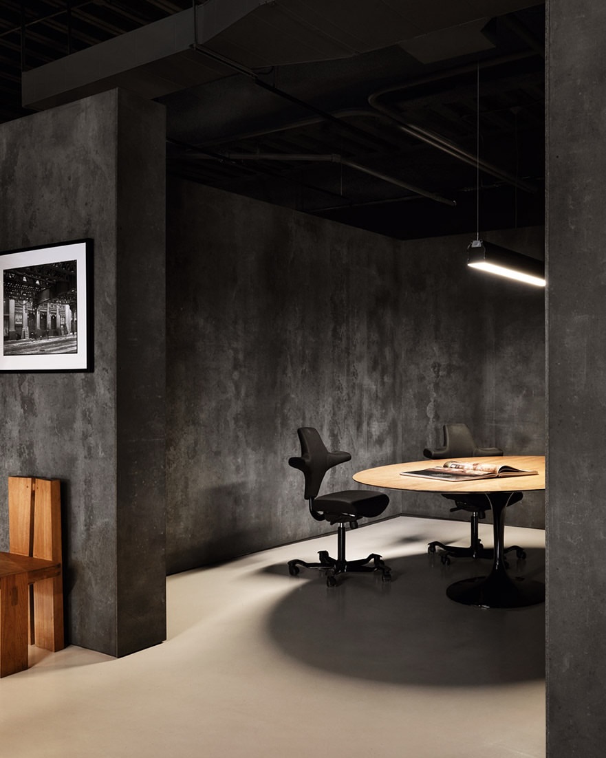 Thomas Loof X Wallpaper Magazine Mar. 26