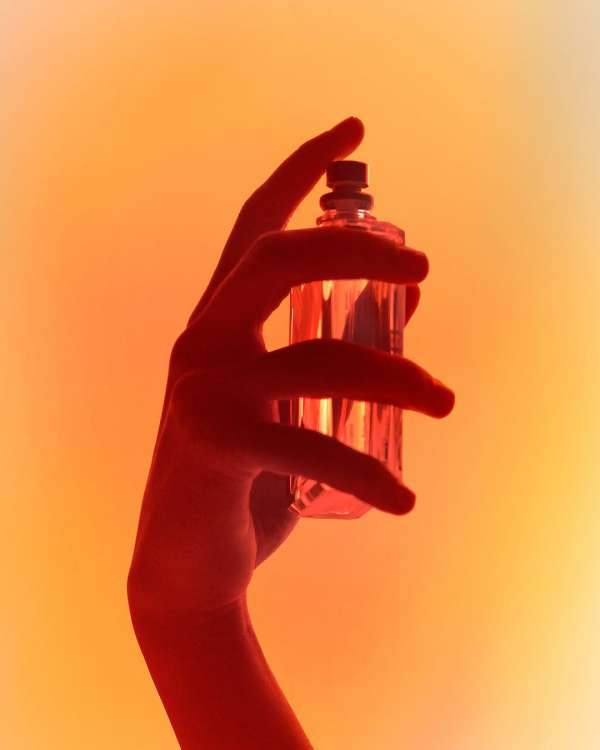 Retouching for @escentric_molecules shot by...