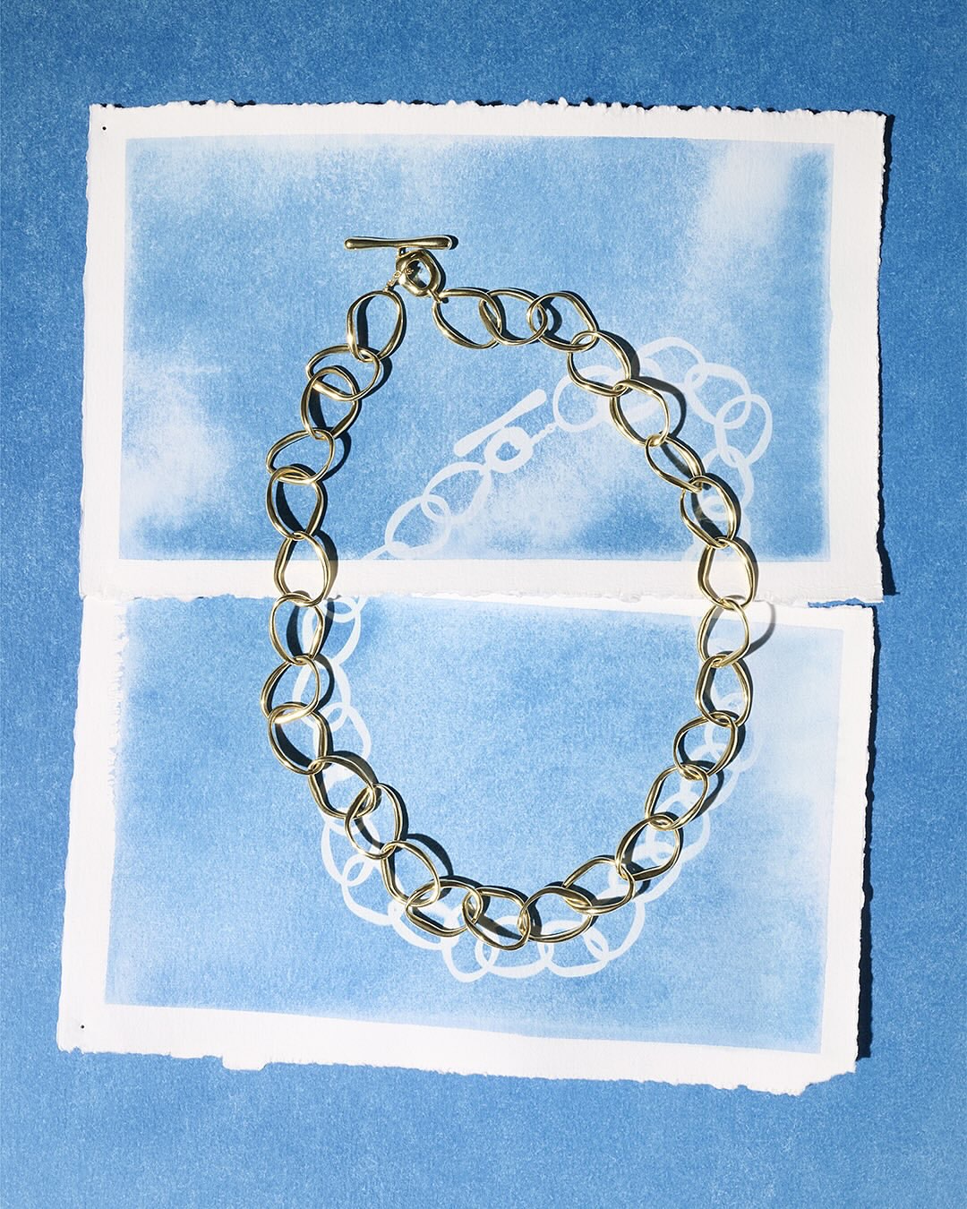 Retouching for @drepubblicait shot by @_hugomapelli 

Cyanotypes and dreams. 

Photographer @_HugoMapelli
Styling and Set design @LuneKuipers 
Photographer’s assistants @MarianaRomaoo, #EliseFilaferro.
Production @KartelParis 

#artificesparis #artificesprint #drepubblica #hugomapelli #cyanotype #retouching