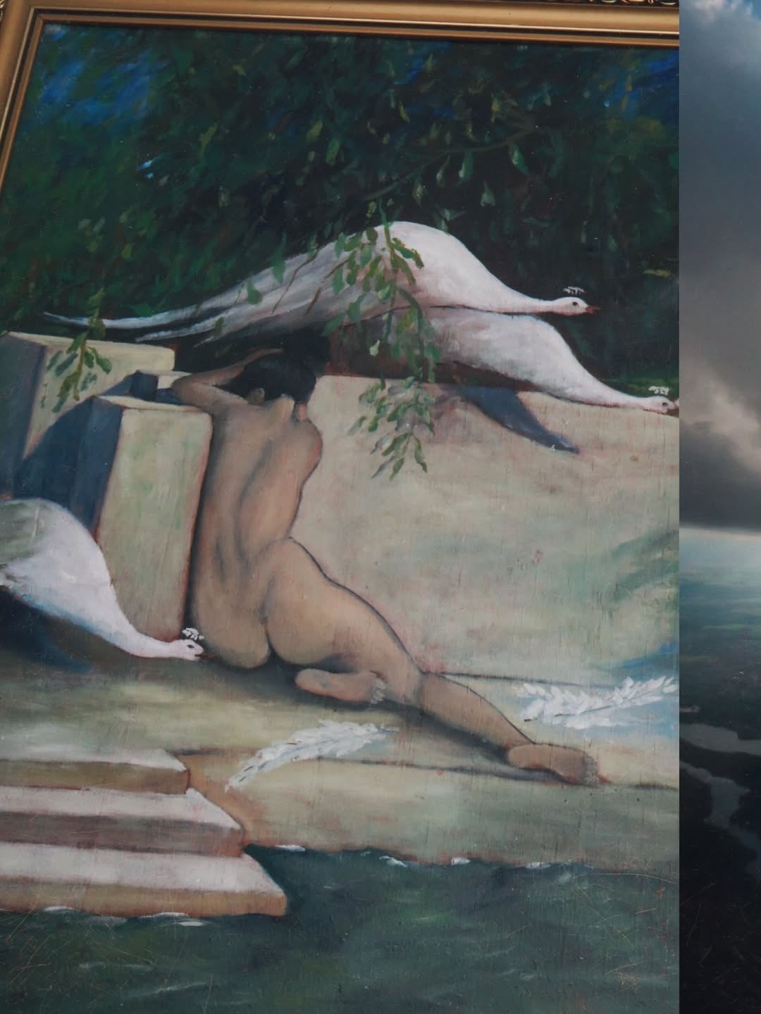 Color separation of Keep Distance by Boris Mikhaïlov, published by @notenote.editions 

In Keep Distance, Boris Mikhaïlov leads us on a wild, dizzying ride from which we emerge slightly breathless and unsteady. Acting as a kind of visual logbook, the series is composed primarily of recent images (2020–2024) with some older photos mixed in. It has all the appearance of a mental tracking shot, one in which fragmentary or haphazardly framed images unsettle our gaze to such a degree that we find ourselves doubting what we see.

Available on @notenote.editions 

Design @mathieu.meyer 
Text @jimmy_poulotcazajous 

#artificesprint #artificeslab #colorseparation #borismikhailov #notenoteéditions