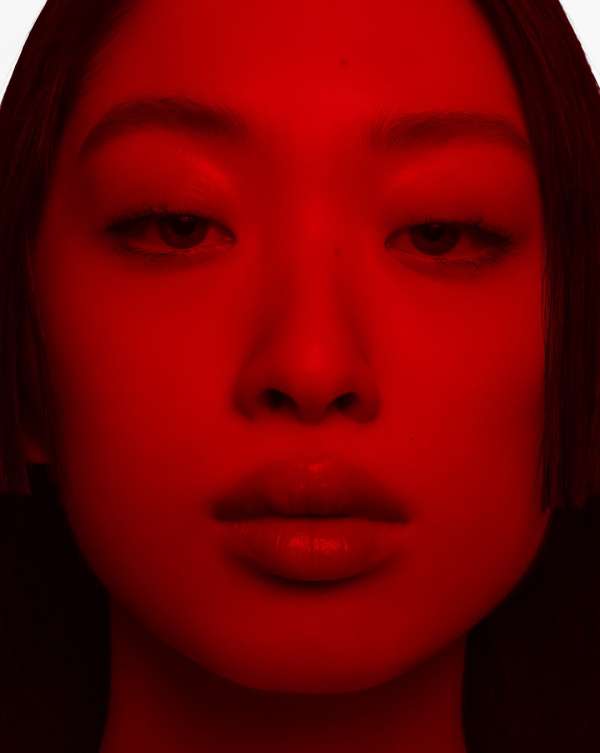 Post-production for @escentric_molecules sh...