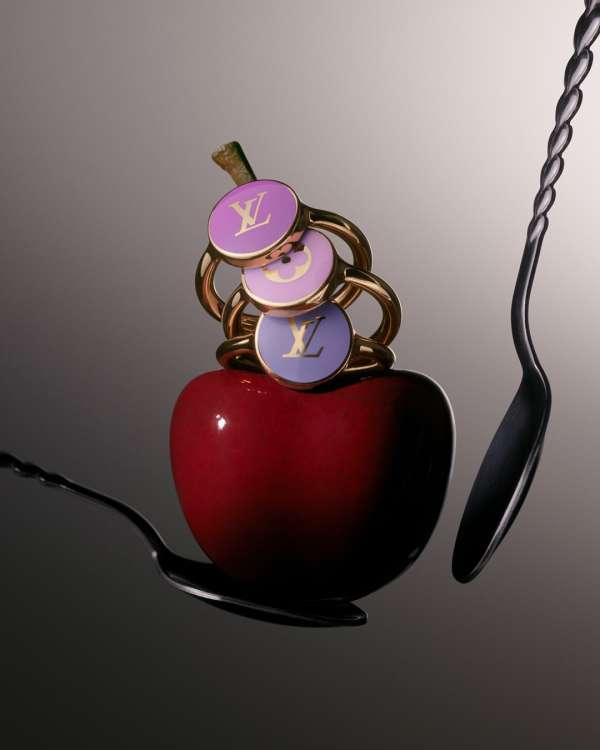 Post-production for @louisvuitton Valentine...