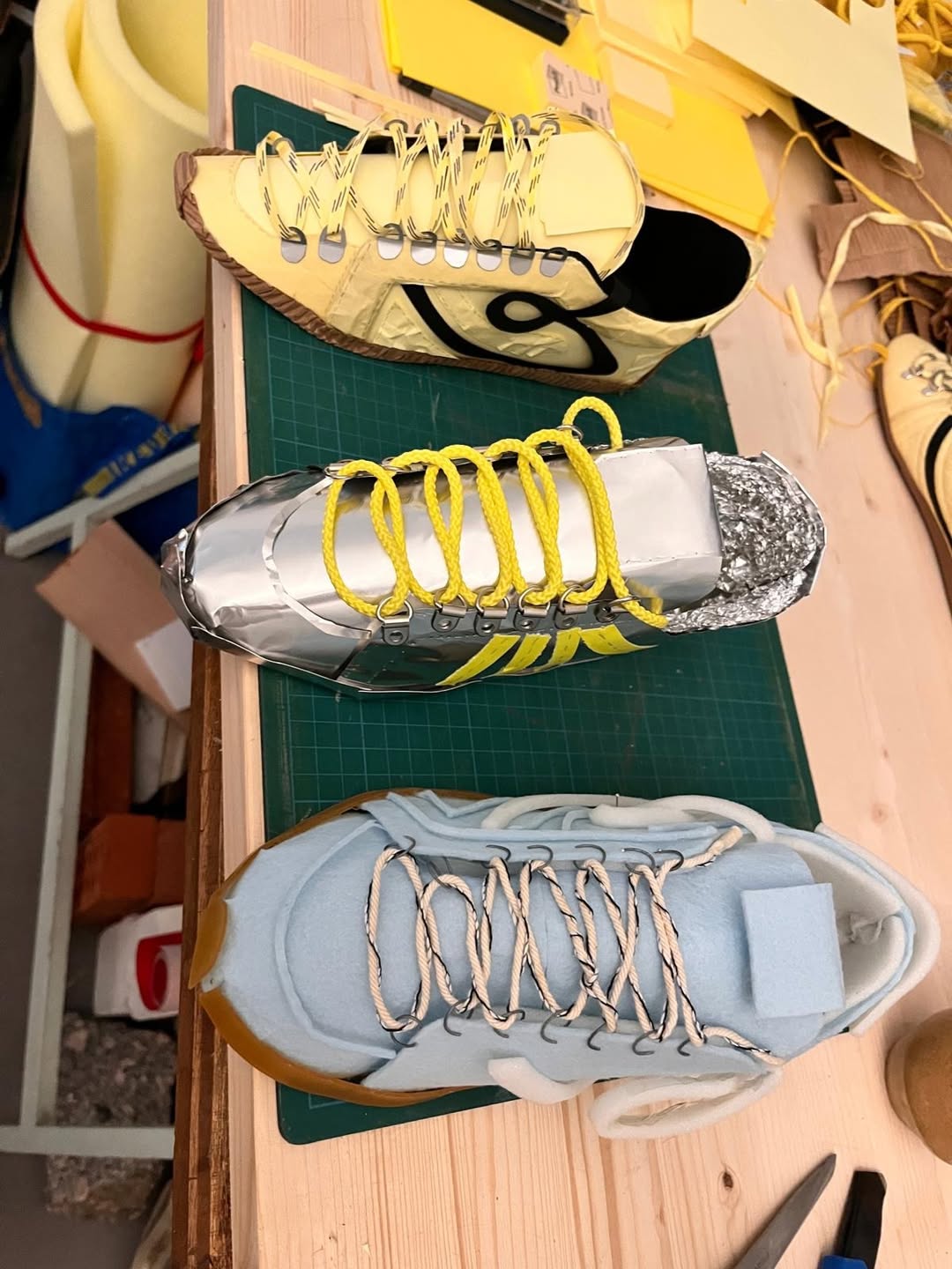 Shoes’s animated ARTEFACTS crafted in real with ...