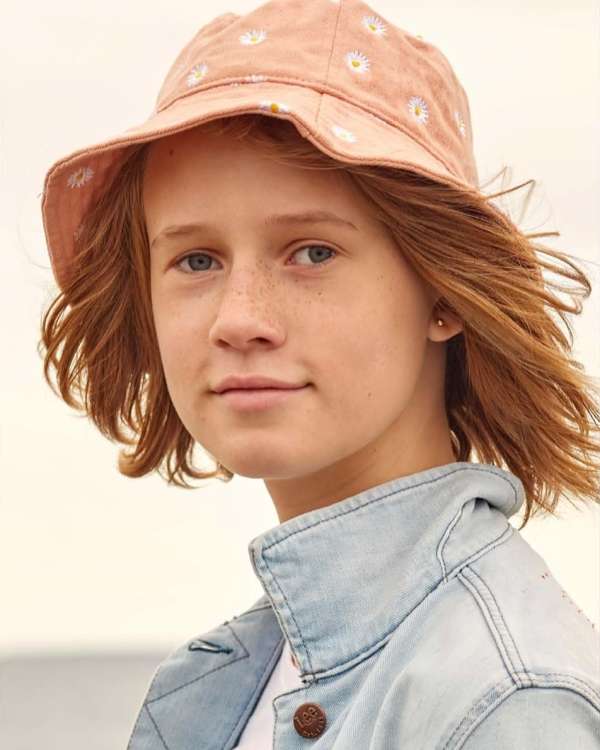 Roe Ethridge