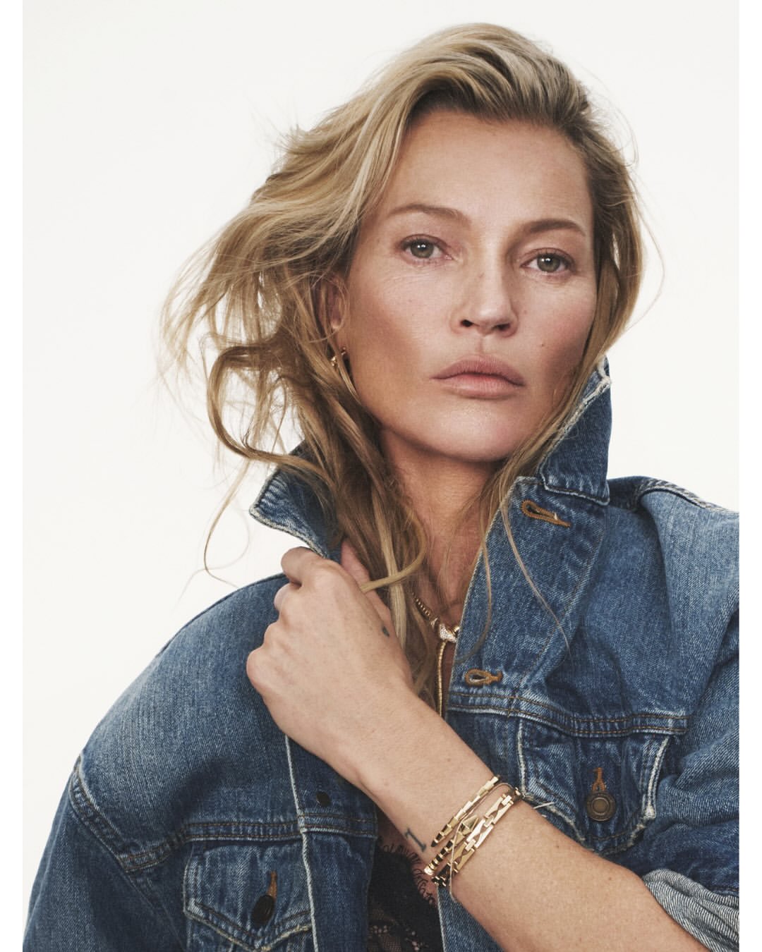 David Sims X Kate Moss for Harper’s Bazaar France Aug. 25