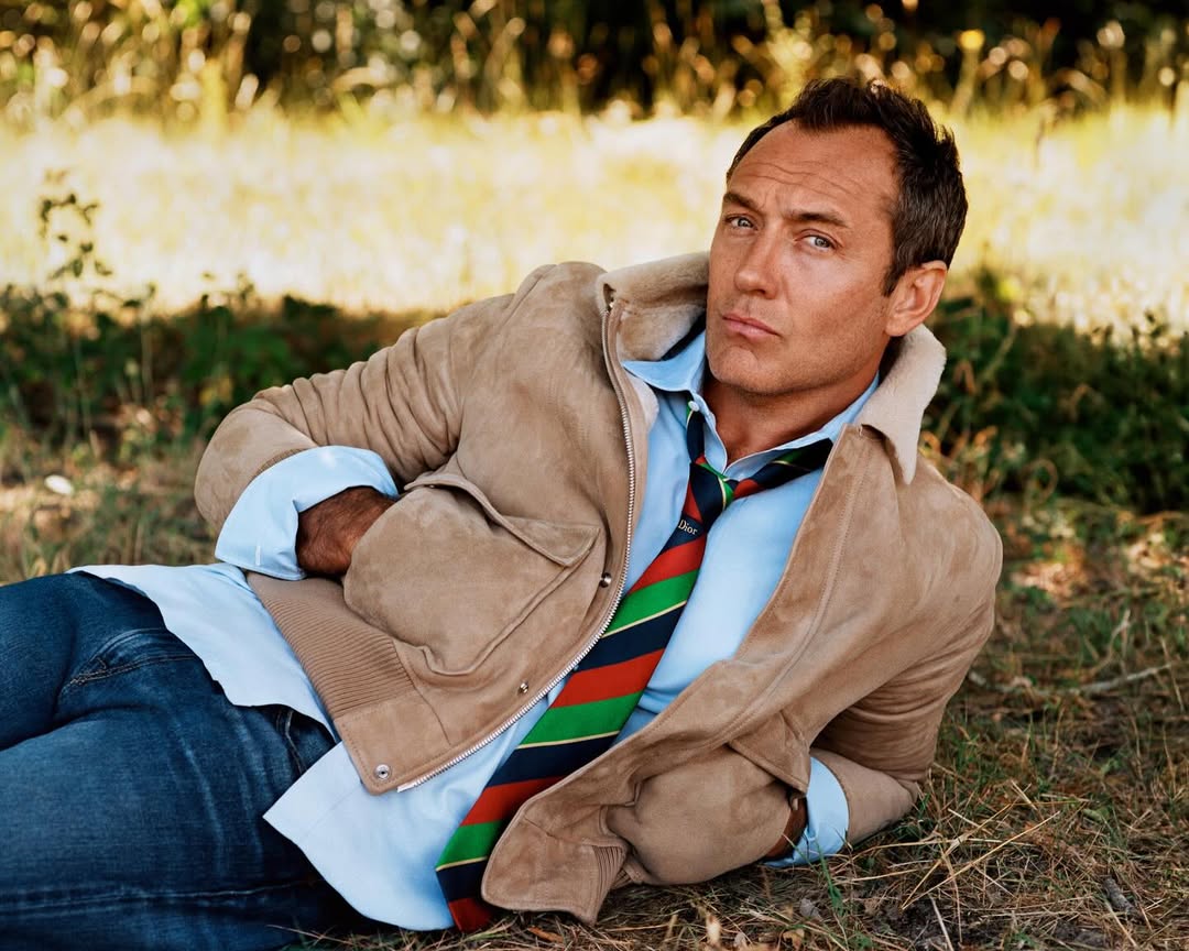 Alasdair McLellan X Jude Law for Mastermind Magazine Oct. 25