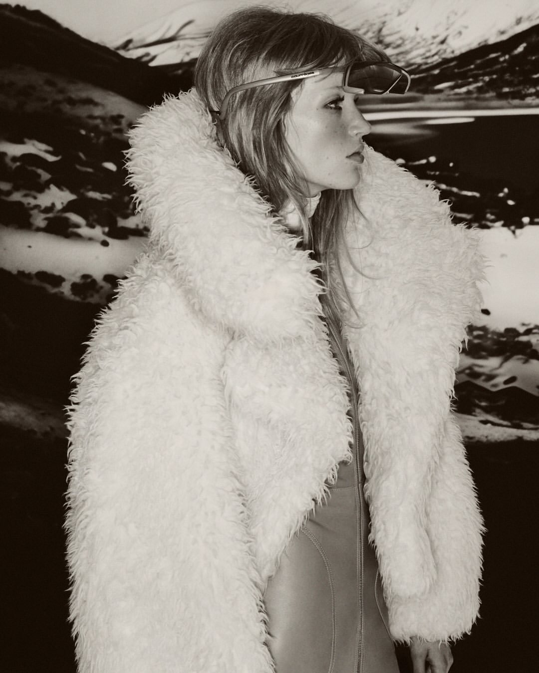 Drew Vickers X Harper’s Bazaar France Dec. 25