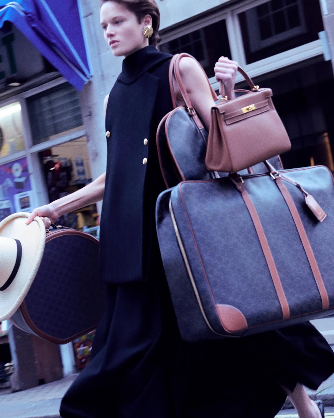 Oliver Hadlee Pearch X D la Repubblica