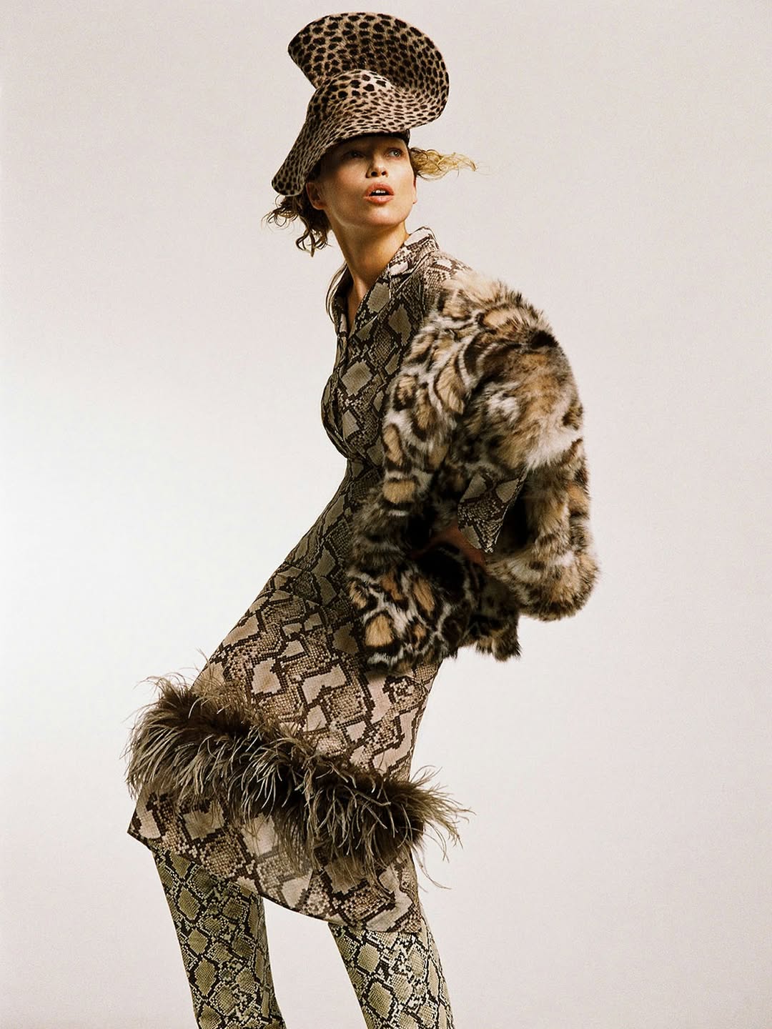 Branislav Simoncik X Hana Jirickova for Vogue Portugal Oct. 25