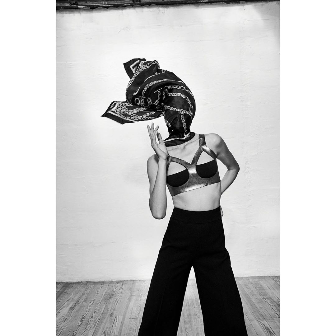 Ruban Noir |  Aug. 19