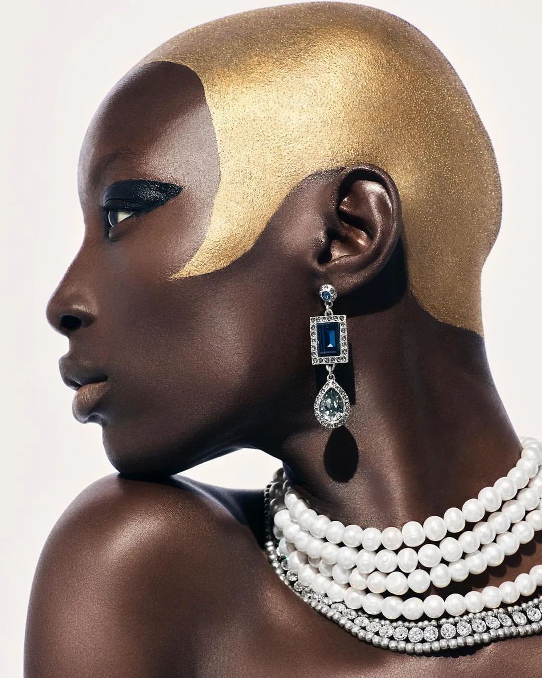 Vogue Greece |  Nov. 23