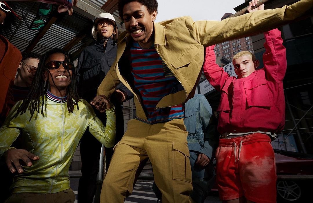 Office Magazine |  Apr. 22