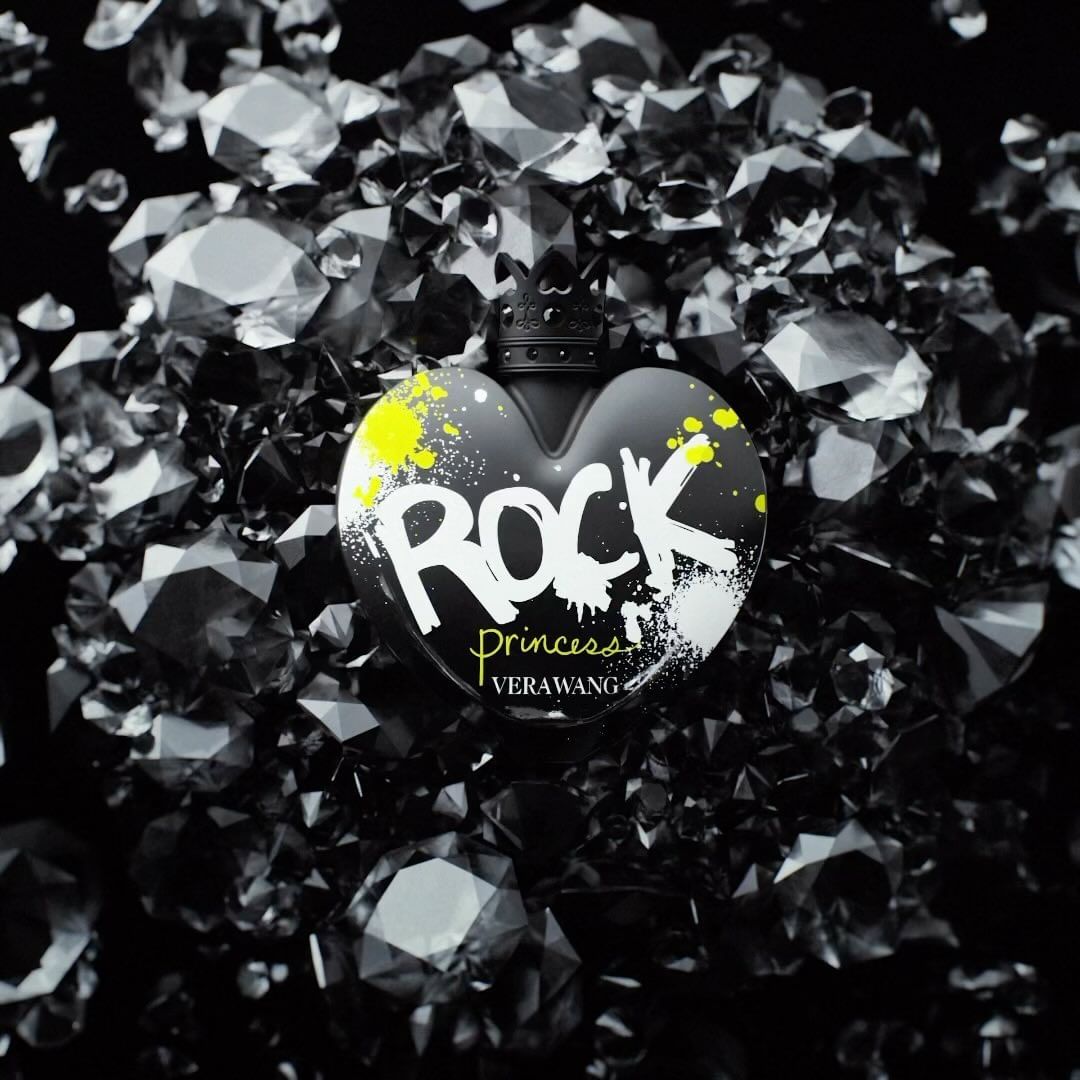 Vera Wang |  Jul. 23