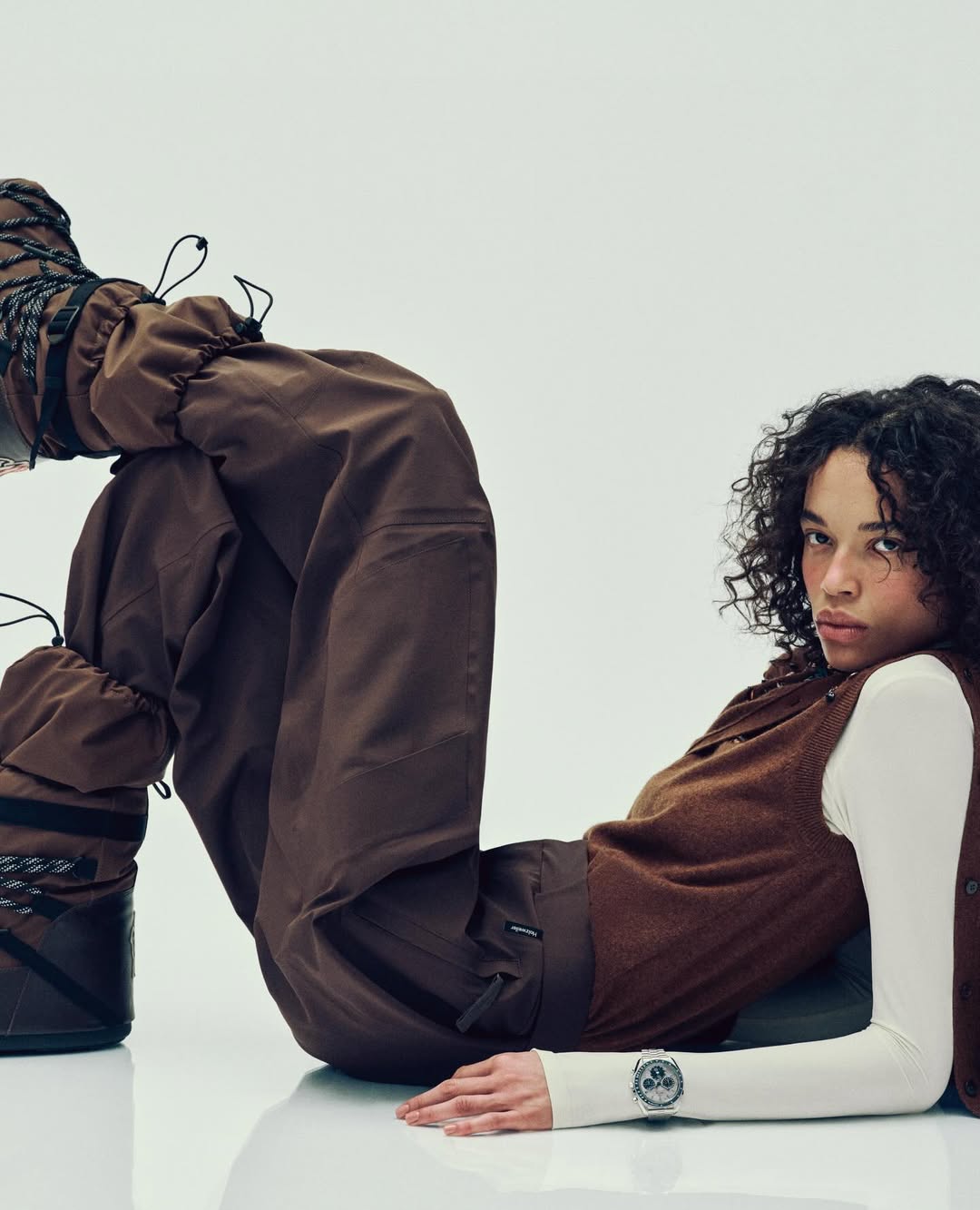 Rosie Harriet Ellis X The Manual Review