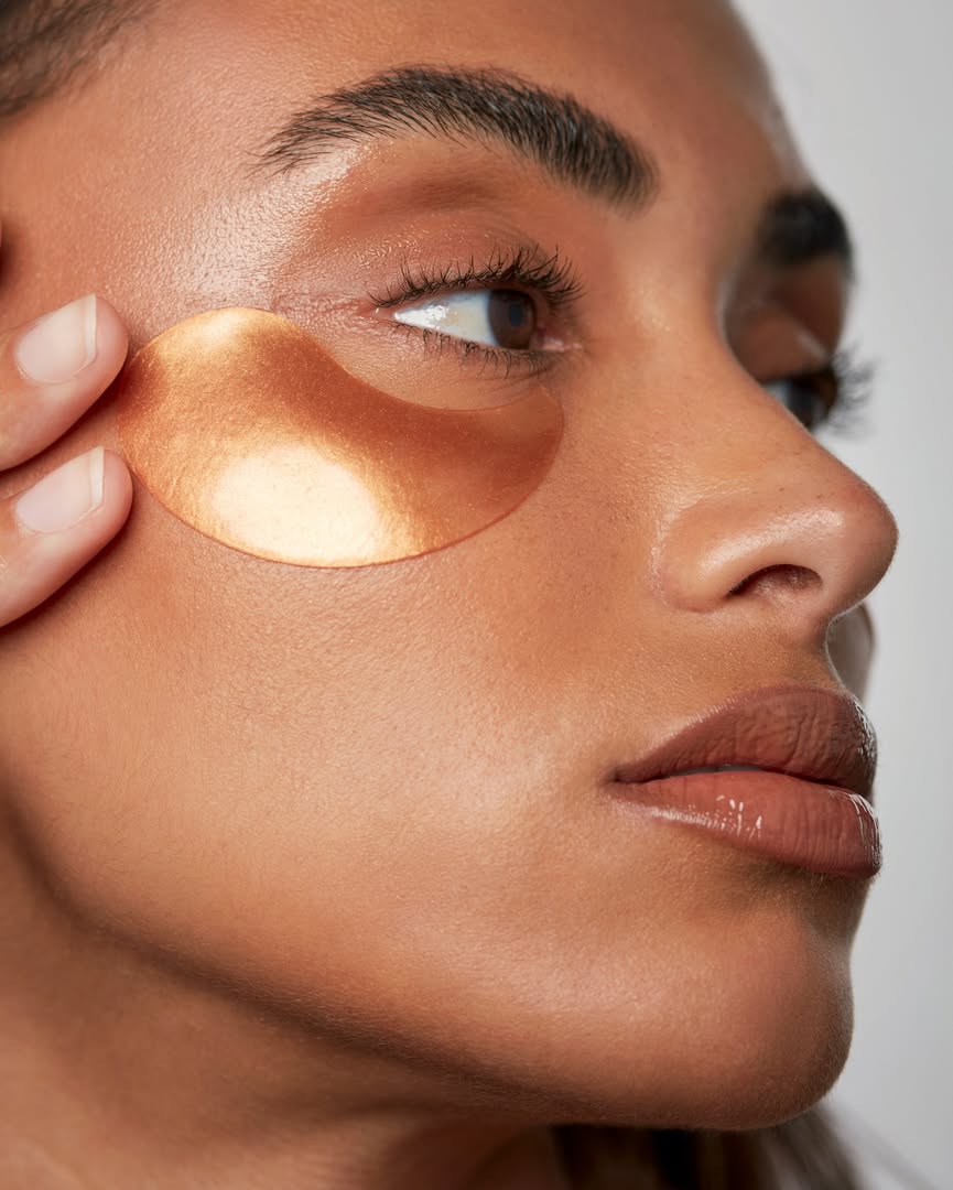 <a href="/lisa-raio">Lisa Raio</a> <span style="text-transform: none; white-space: nowrap;">Mar. 26</span>