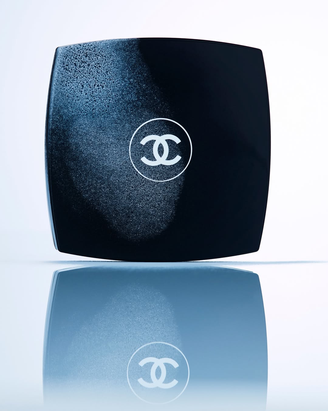 <a href="/lisa-raio">Lisa Raio</a> <span style="text-transform: none; white-space: nowrap;">Mar. 26</span>