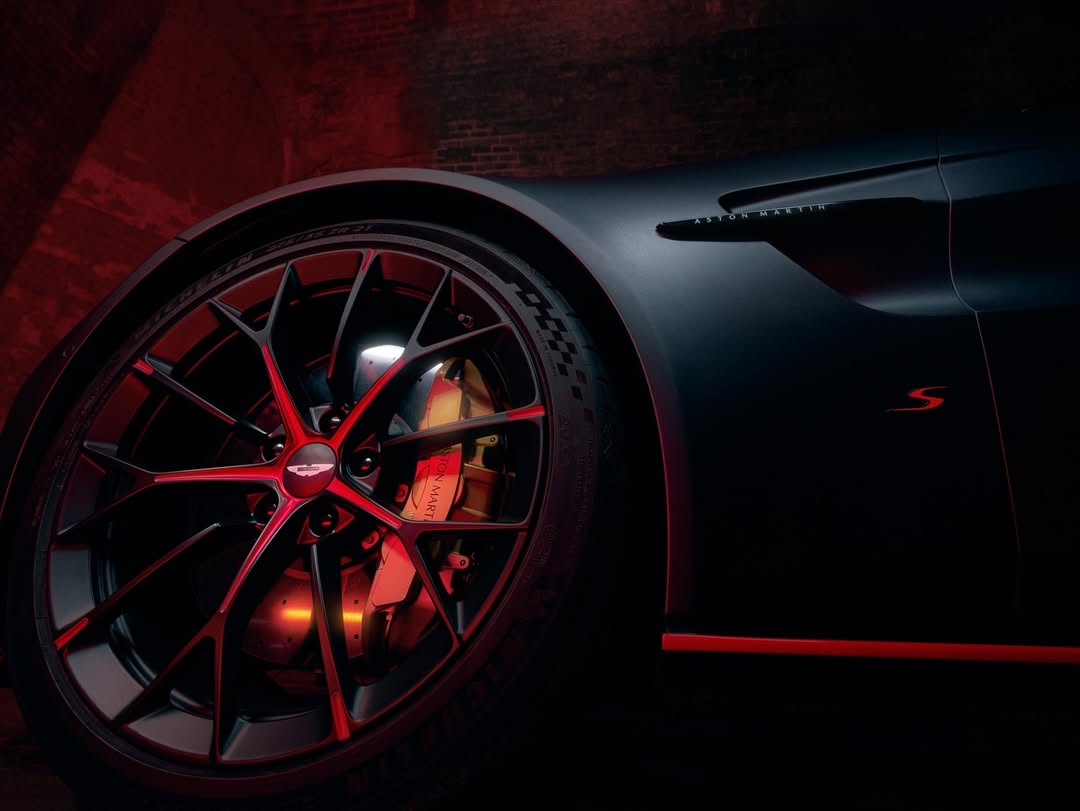Alex Bernstein X Aston Martin Jul. 25