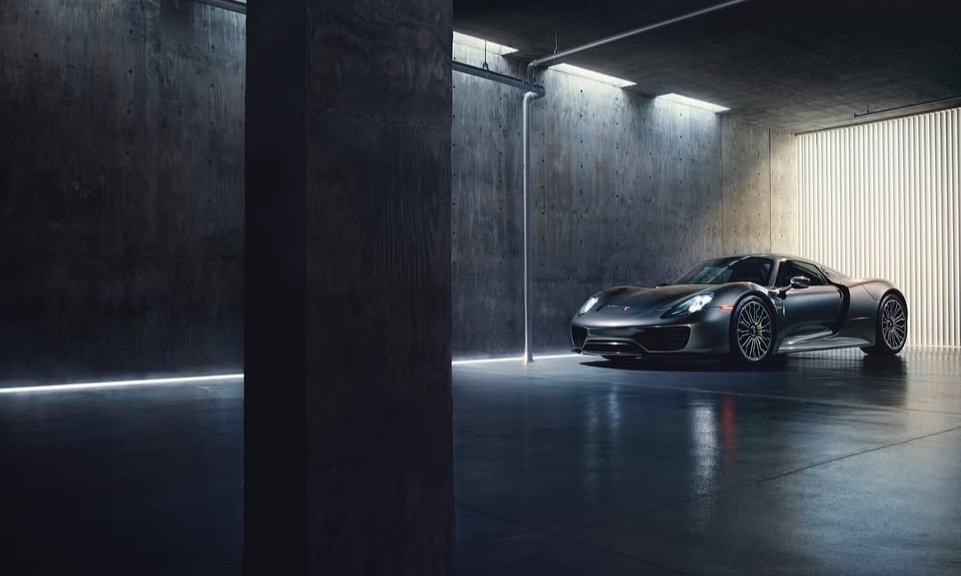 Alex Bernstein X Porsche Nov. 25