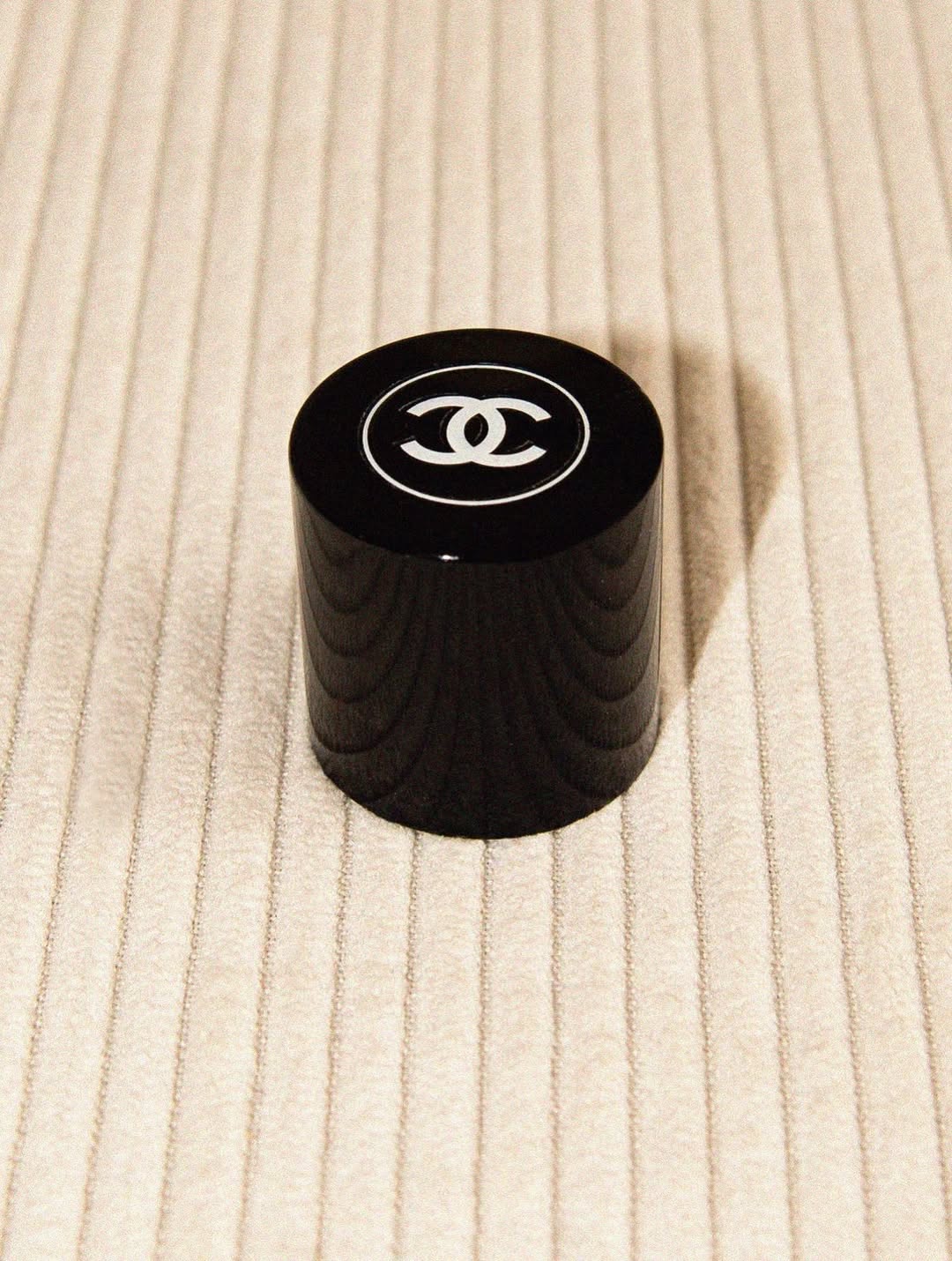 Laurie Basset X Bottega Veneta Oct. 25