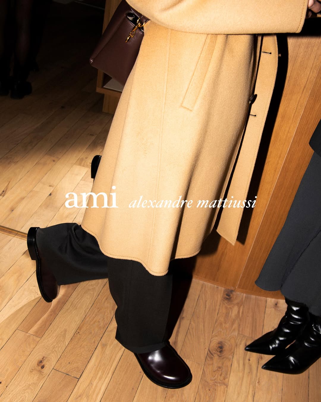 Laurie Basset X Ami Dec. 25