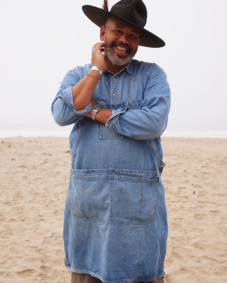 Mi Cocina Denim |  Mar. 22