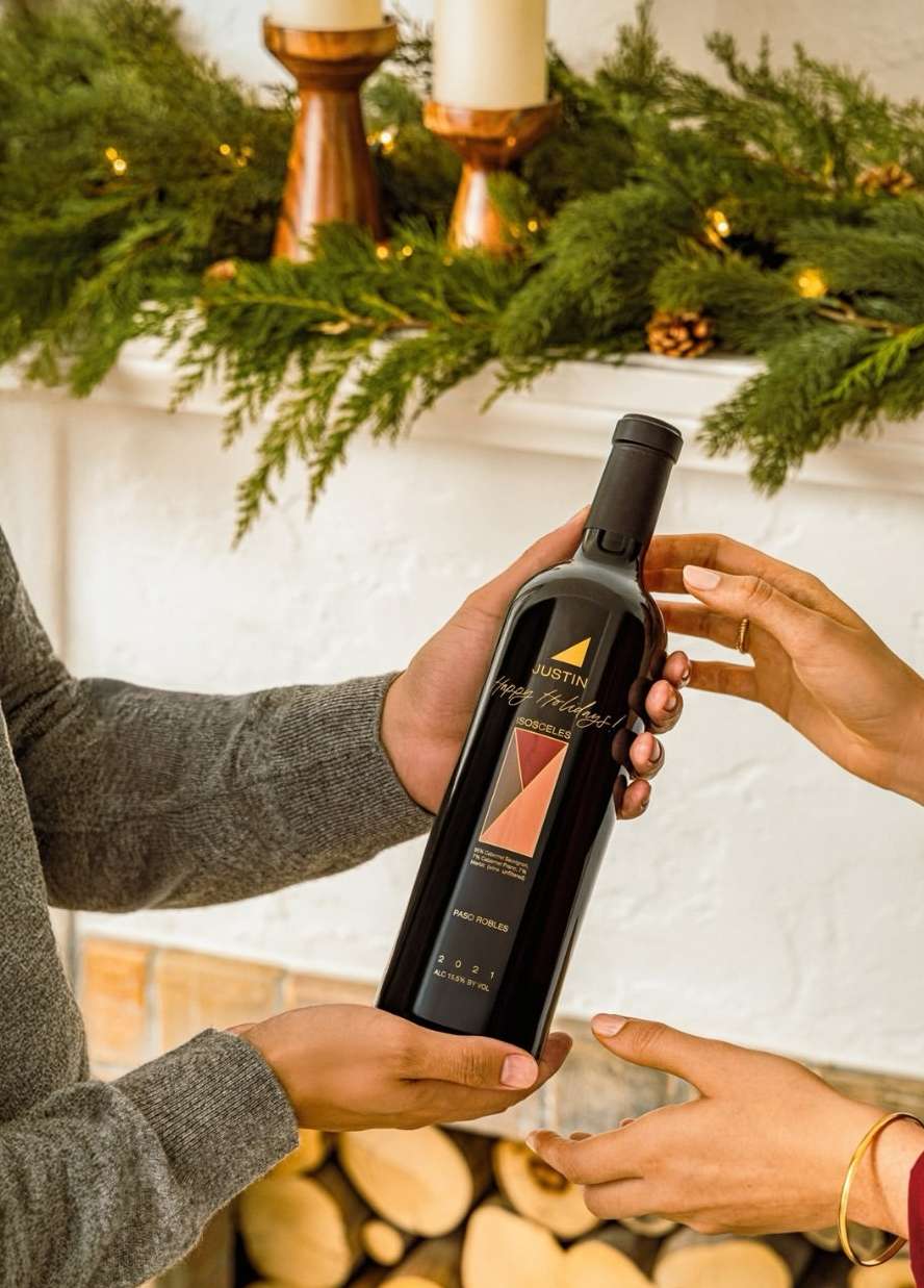 Laura Flippen X JUSTIN Vineyards & Winery Dec. 25