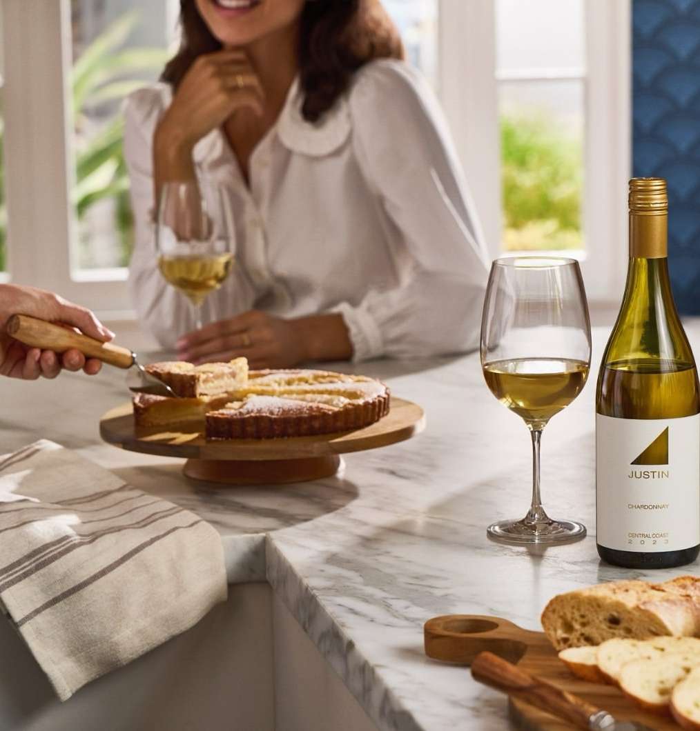 Laura Flippen X JUSTIN Vineyards & Winery