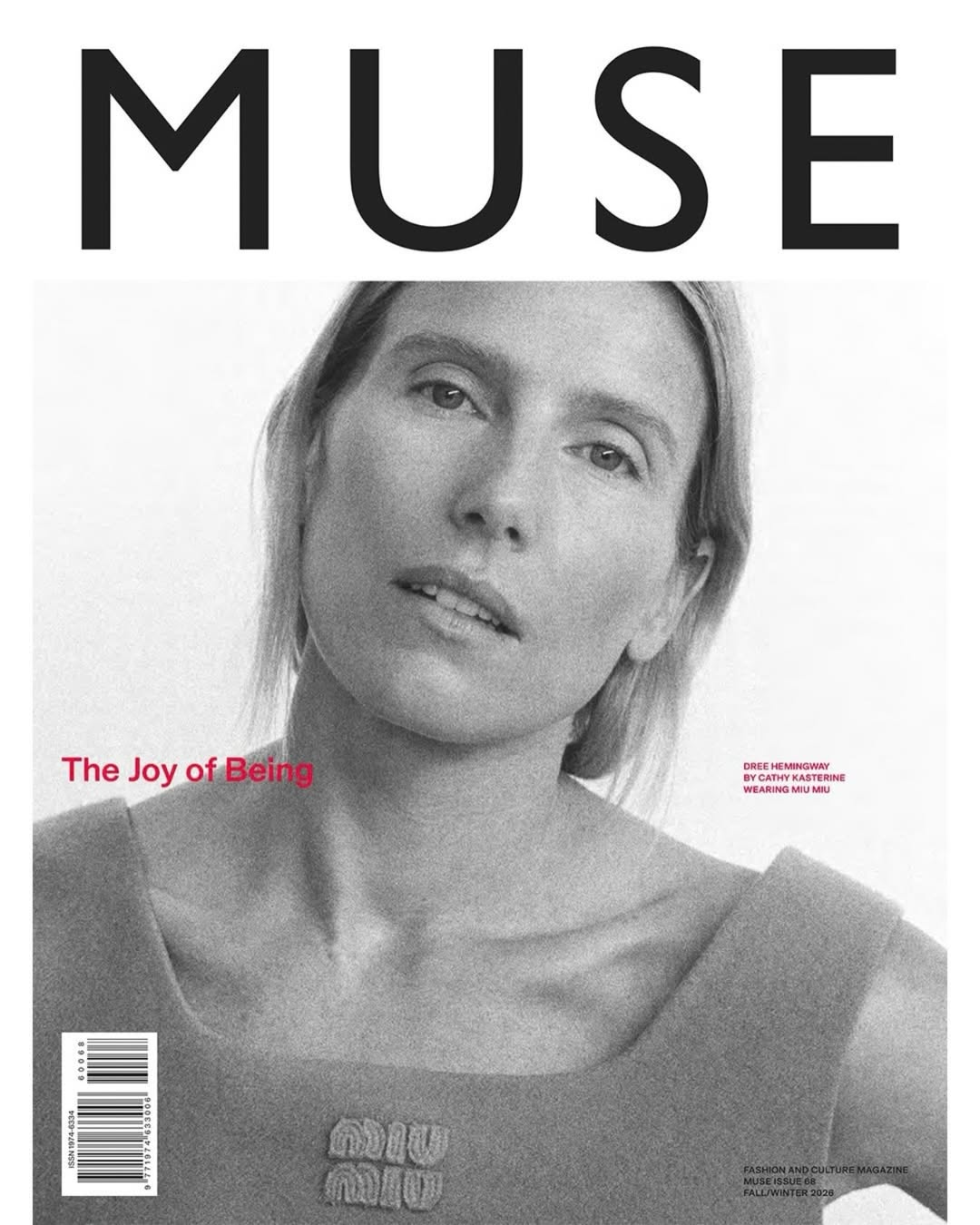 @dreelouisehemingway for @musemagazine 

Shot at Big Sky I Studio 6

Actress @dreelouisehemingway
Photography @cathykasterine
Fashion @millernaomi
Interview @carairetiscrivo
Make up @annesophiecosta
Hair @emilie.bromley
Nail @sabrinagayle__
Production @annasaltmarsh