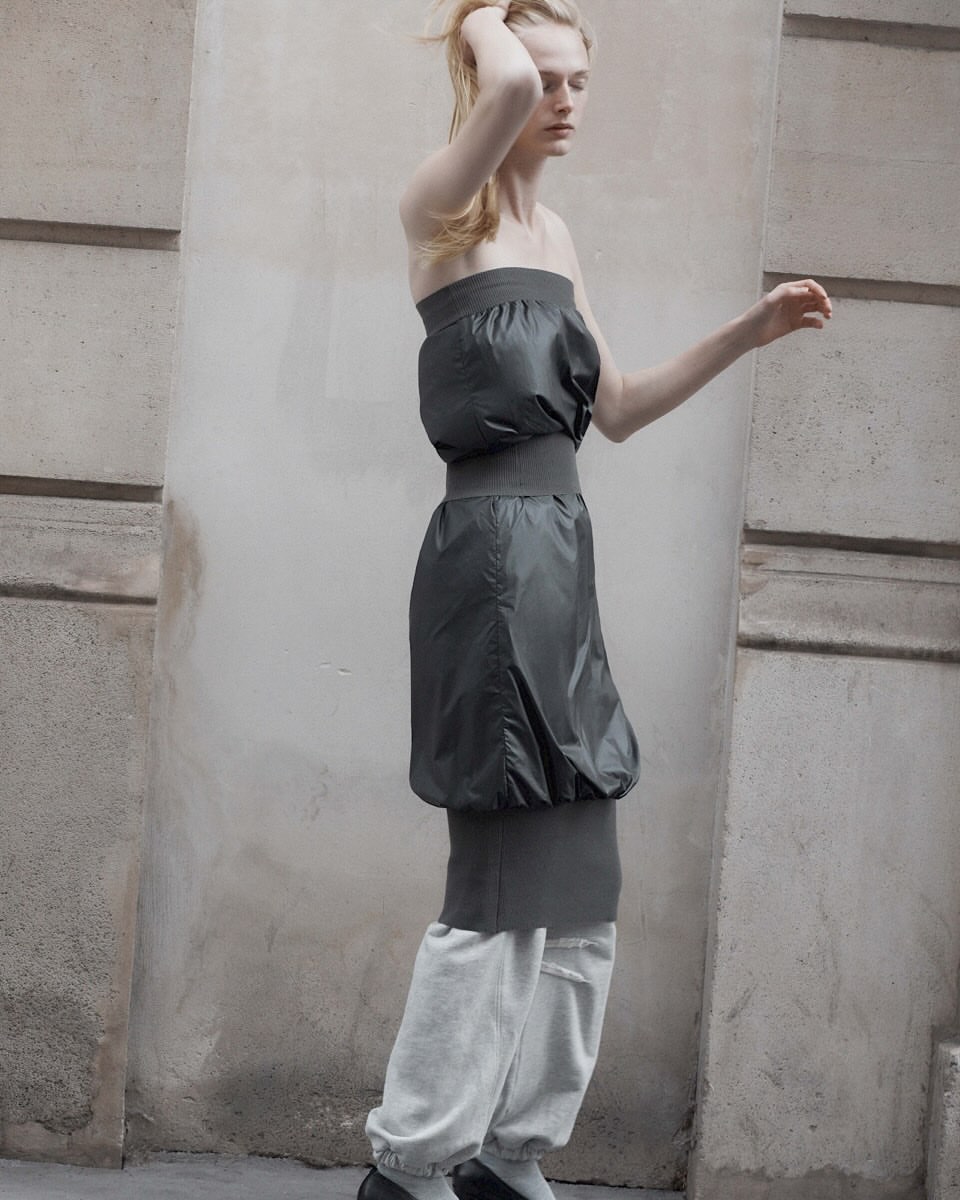 Paloma Wool |  Dec. 25