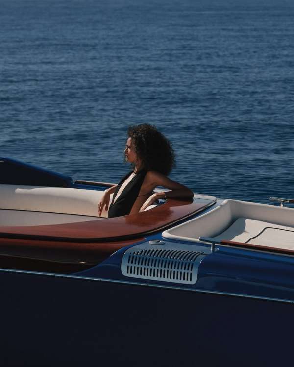 @victoriabeckhambeauty Portofino ‘97
