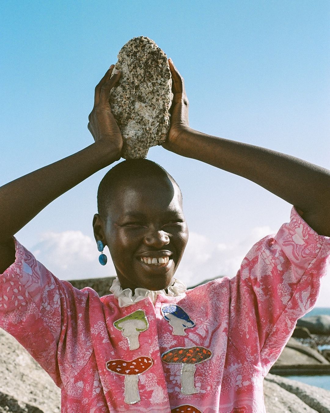 ELLE HUNGARY |  Sep. 24