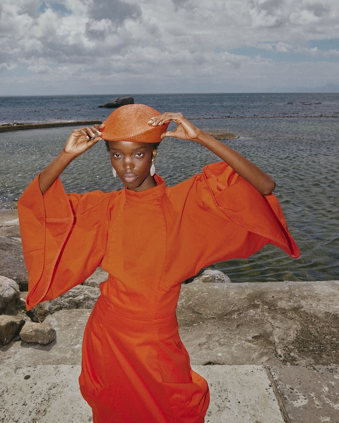 ELLE HUNGARY |  Sep. 24