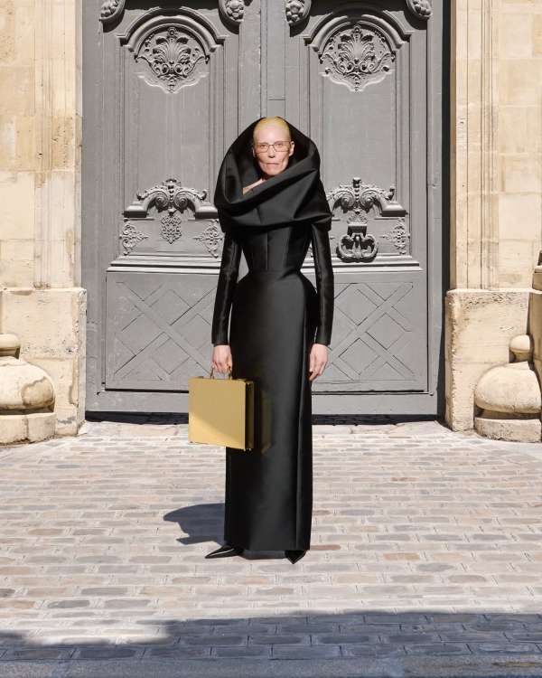 @balenciaga 54th couture lookbook⁣