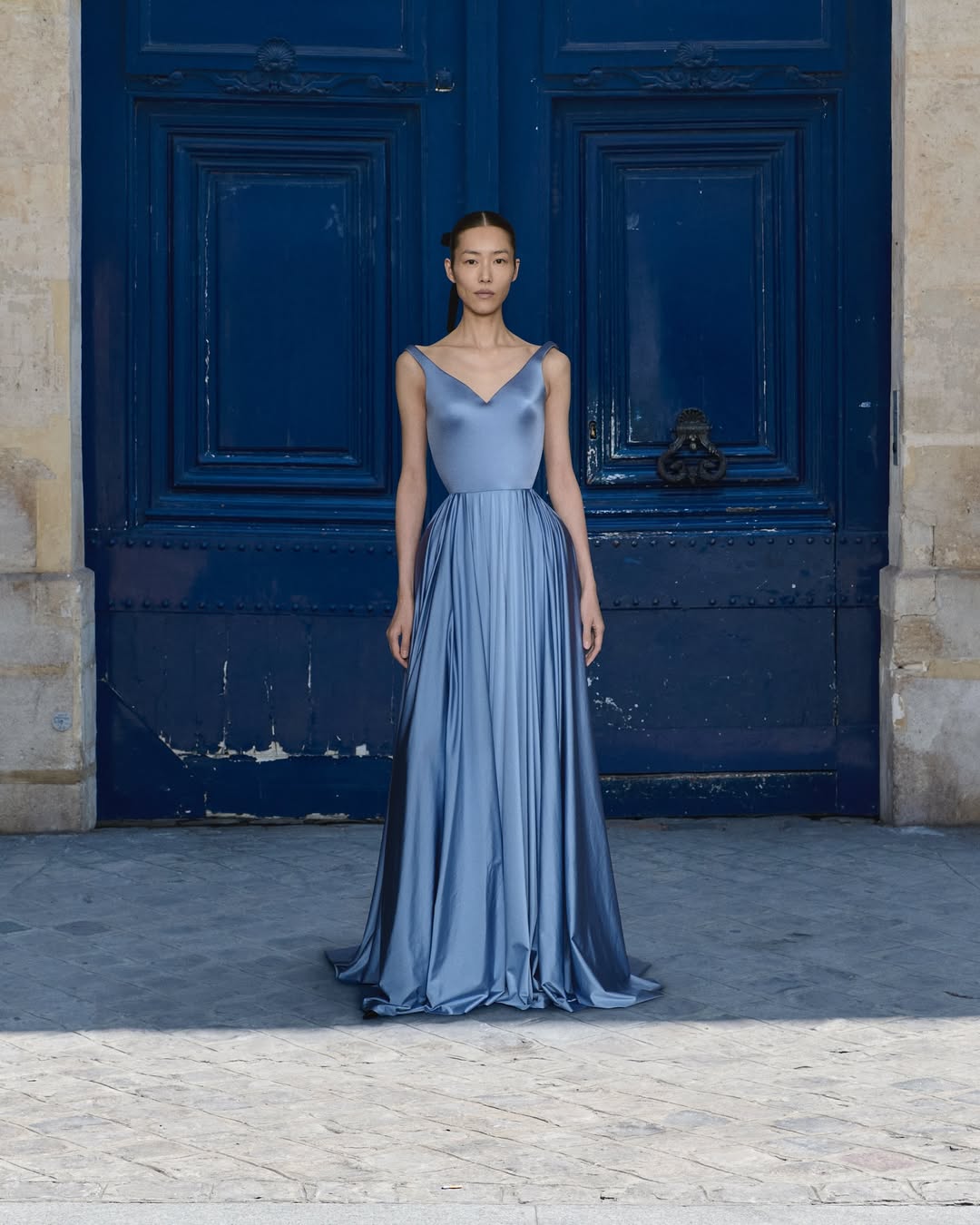 @balenciaga 54th couture lookbook⁣

⁣Special thanks to : @theoguillemot @coudephone @fionafeder @anais_d1 #clementbeauperin @mercury_turnpike @nicozromero @babetterobertson @georgio_jack #sachadoinel #faycaldaki @lowris___ @baulleret @enora_prt #candideberger @w.a.r.o⁣