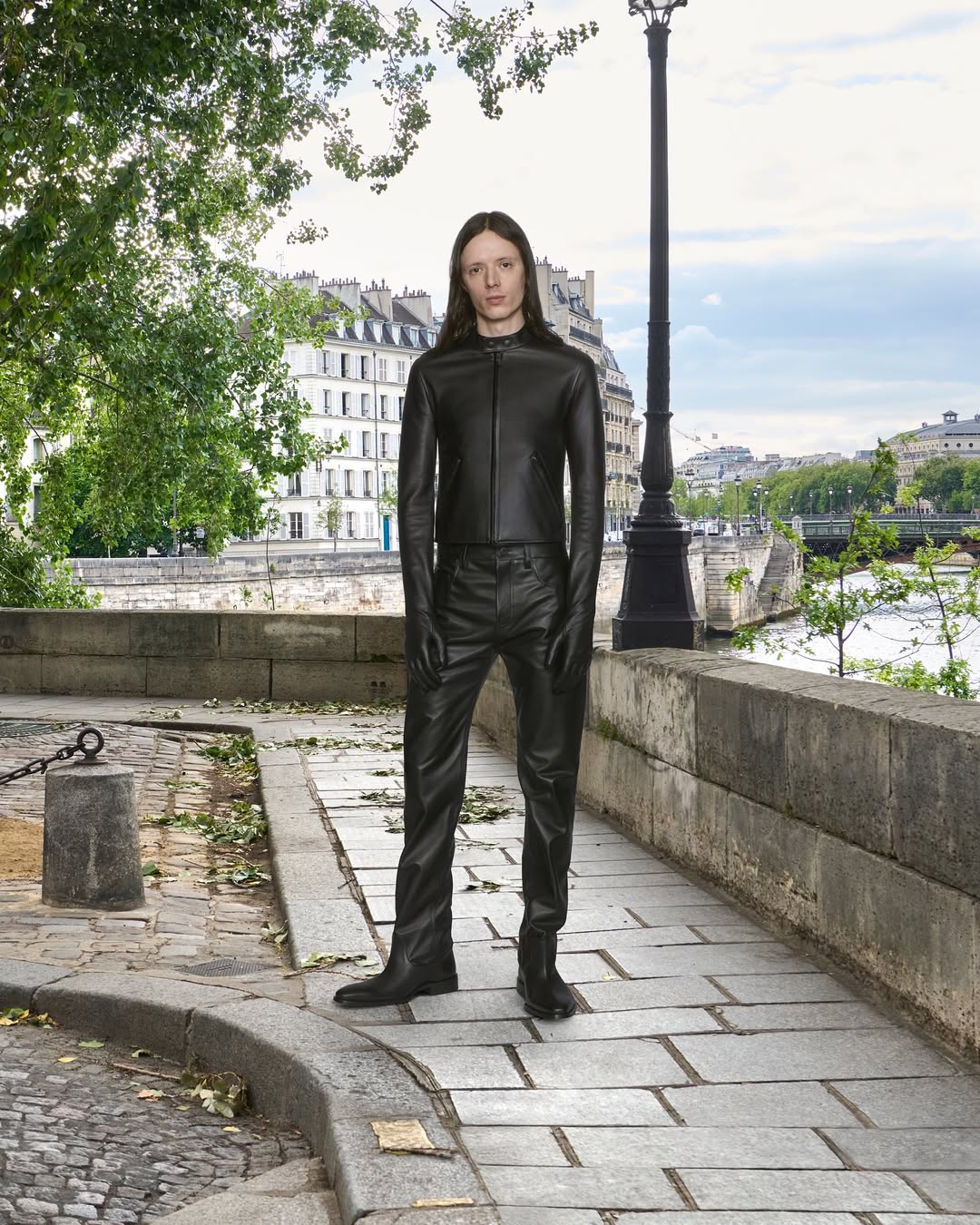 @balenciaga 54th couture lookbook⁣

⁣Special thanks to : @theoguillemot @coudephone @fionafeder @anais_d1 #clementbeauperin @mercury_turnpike @nicozromero @babetterobertson @georgio_jack #sachadoinel #faycaldaki @lowris___ @baulleret @enora_prt #candideberger @w.a.r.o⁣