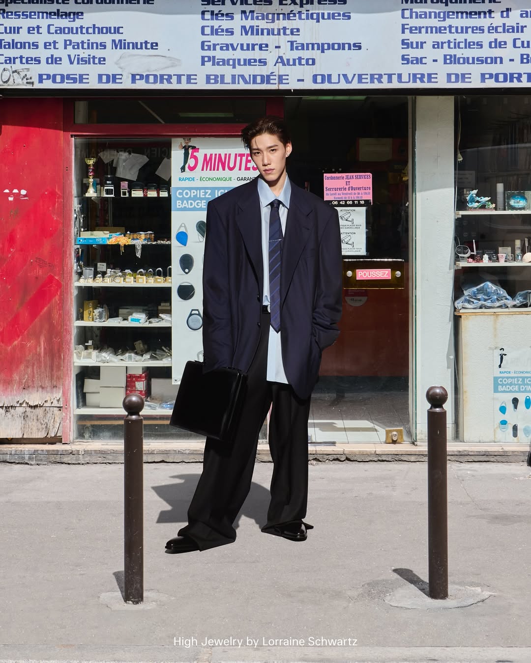 @balenciaga 54th couture lookbook⁣
⁣
Special thanks to : @theoguillemot @coudephone @fionafeder @anais_d1 #clementbeauperin @mercury_turnpike @nicozromero @babetterobertson @georgio_jack #sachadoinel #faycaldaki @lowris___ @baulleret @enora_prt #candideberger @w.a.r.o