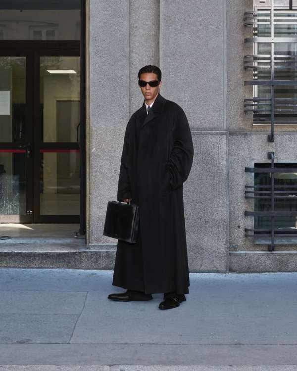 @balenciaga 54th couture lookbook⁣