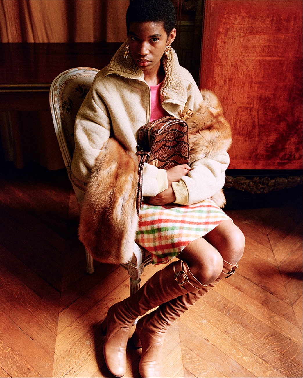 @wmag w volume 4 : the fashion issue⁣
⁣
Photographer @timelkaim⁣
Stylist @charlottecolletcollet⁣
Editor In Chief @saramoonves⁣
Visuals & Content Director @_a_b_g⁣
Models @arina_gulik @hellathomale @avashipp @s.am.66 @yuliana_nefer⁣
Casting Director @ashleybrokaw⁣
Hair @ramoneyluv⁣
Makeup @christinecorbel⁣
Set Design @studio.michaelprice⁣
Production #brachfeld⁣
⁣
Special thanks to : @theoguillemot @anais_d1 @geraldine_hofmaier @mercury_turnpike @lowris___ @clement.herraiz⁣