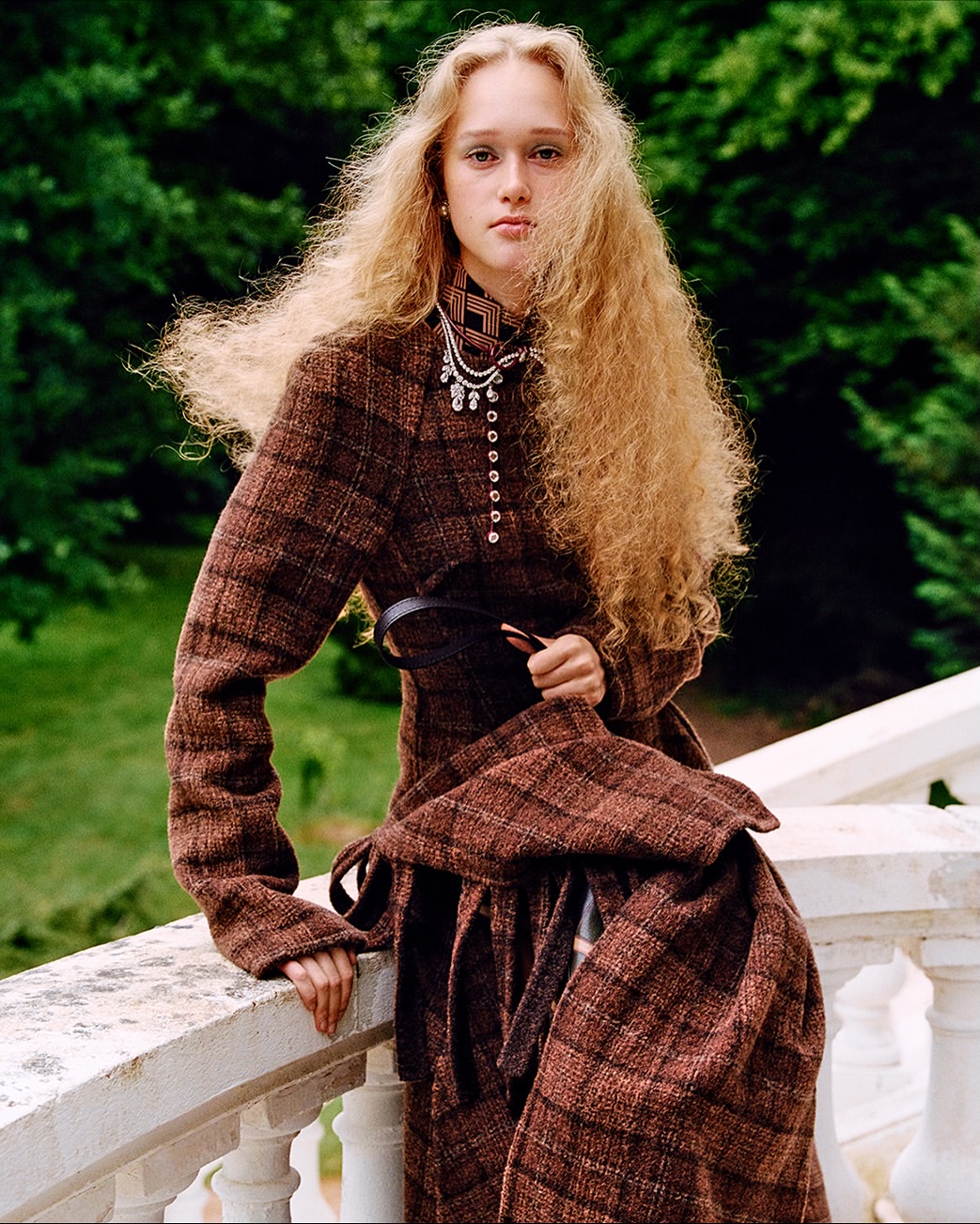 @wmag w volume 4 : the fashion issue⁣
⁣
Photographer @timelkaim⁣
Stylist @charlottecolletcollet⁣
Editor In Chief @saramoonves⁣
Visuals & Content Director @_a_b_g⁣
Models @arina_gulik @hellathomale @avashipp @s.am.66 @yuliana_nefer⁣
Casting Director @ashleybrokaw⁣
Hair @ramoneyluv⁣
Makeup @christinecorbel⁣
Set Design @studio.michaelprice⁣
Production #brachfeld⁣
⁣
Special thanks to : @theoguillemot @anais_d1 @geraldine_hofmaier @mercury_turnpike @lowris___ @clement.herraiz⁣