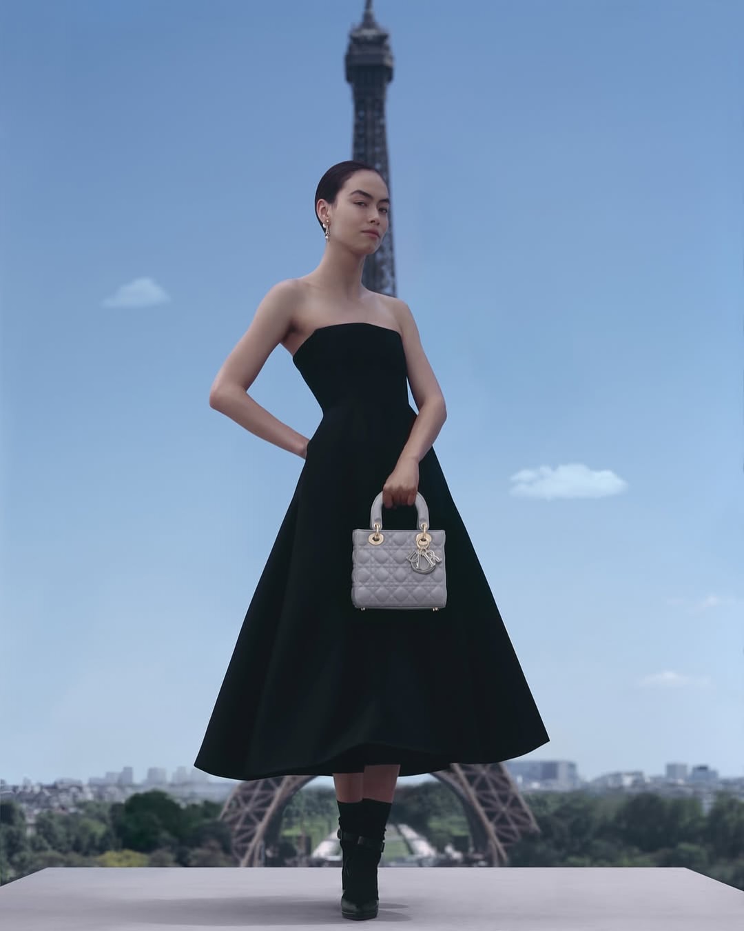 @dior lady dior around the world⁣
⁣
Photographer @brigitteniedermairstudio⁣
Models @elisekouzou @soensaddison @rayssapmedeiros @wchenhuijia⁣
Stylist #spelalenarcic⁣
Makeup @karimrahmanstudio⁣
Hair @wardhair4real⁣
Nails @elsadeslandes⁣
Set Design @alexanderbockstudio⁣
Production #brachfeld⁣⁣
⁣⁣
Special thanks to : @sandrosuppnig @irislaverdant #clementbeauperin @nicozromero @julia.3o3 @evaa.vdh @mercury_turnpike #sachadoinel #candideberger #faycaldaki @georgio_jack #nicolasgrosrichard @raphaelle_misrahi @christianmupondo @freelanceprod #davidleroy @appellemoibishop @baulleret